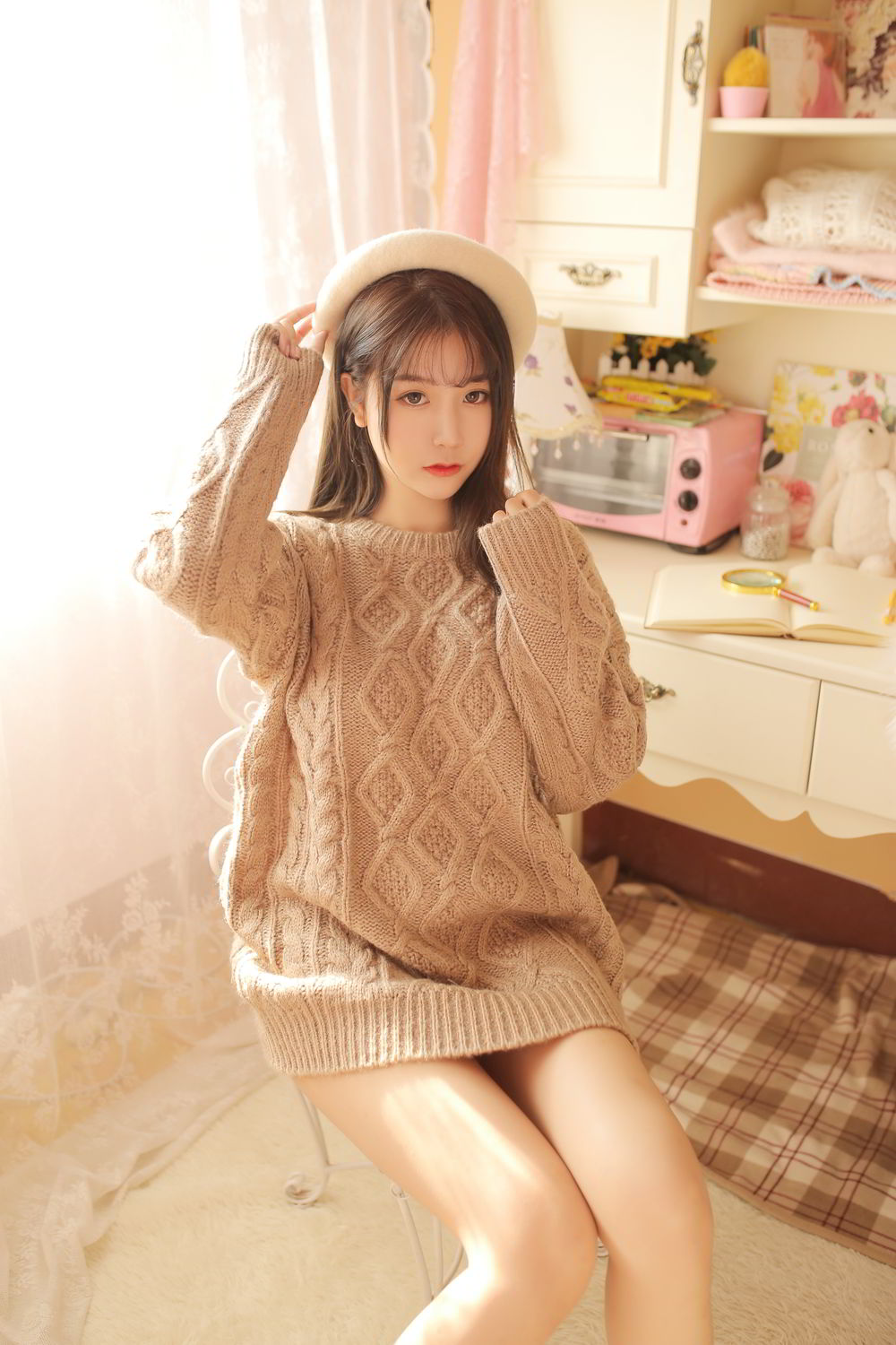 Mao Jiu Mature Woman Style and Camel Sweater