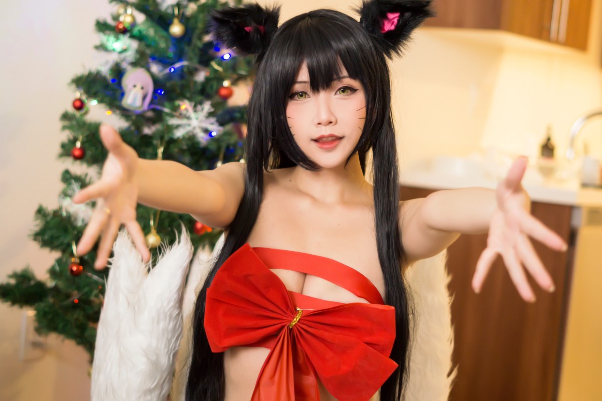 Coser@Hana Bunny Present Ahri 0001 3804565976.jpg