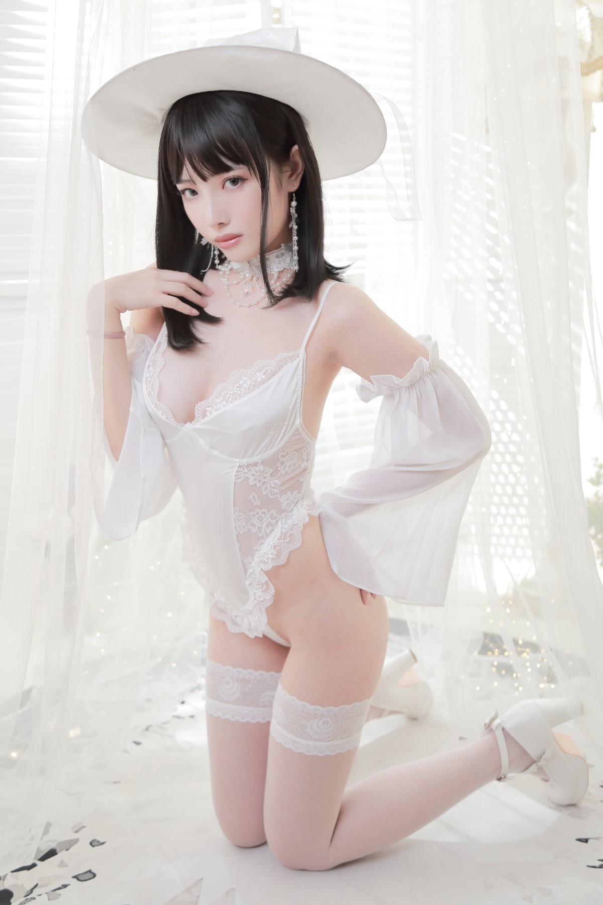 Coser@雯妹不讲道理 Vol 030 白女巫 0007 3233146121.jpg