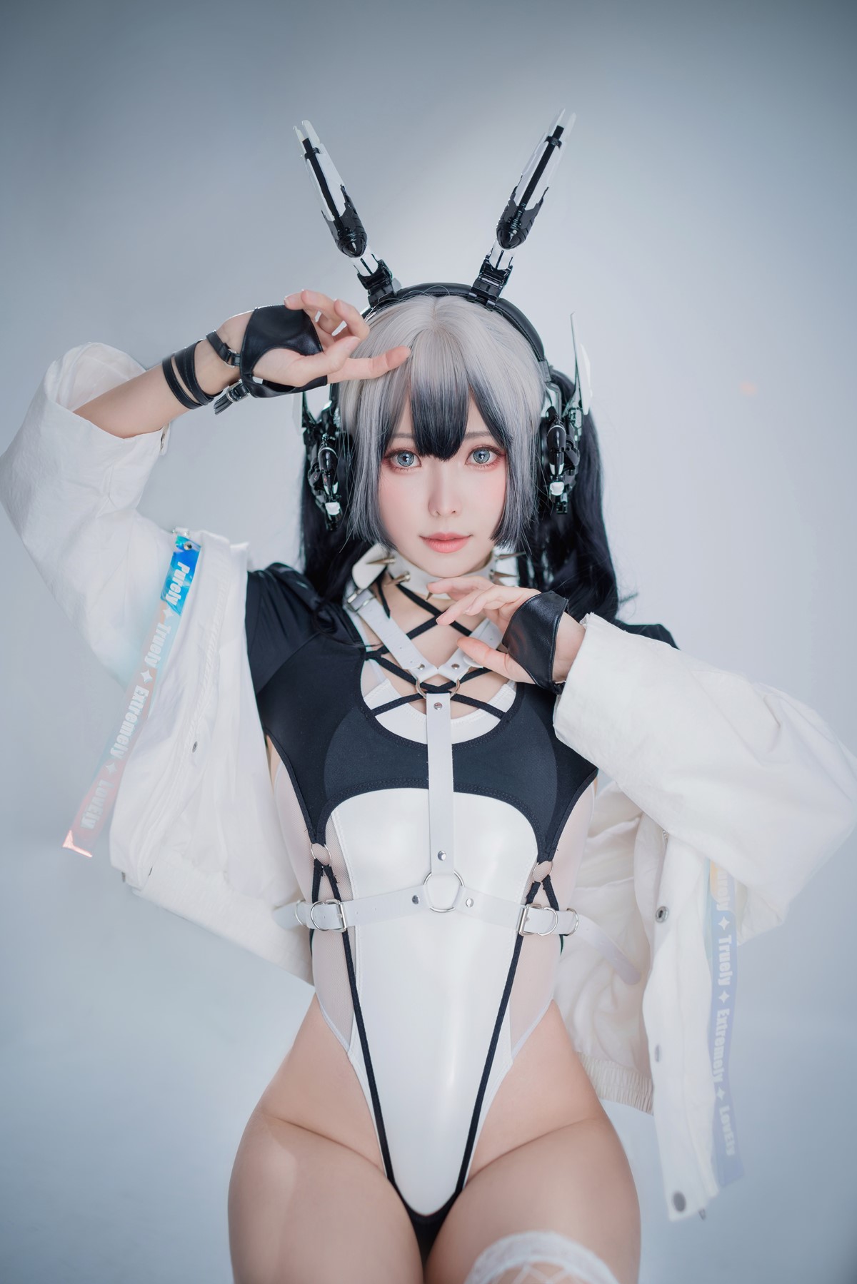 Coser@Ely Cyber Girl Blanche 0031 5944616215.jpg