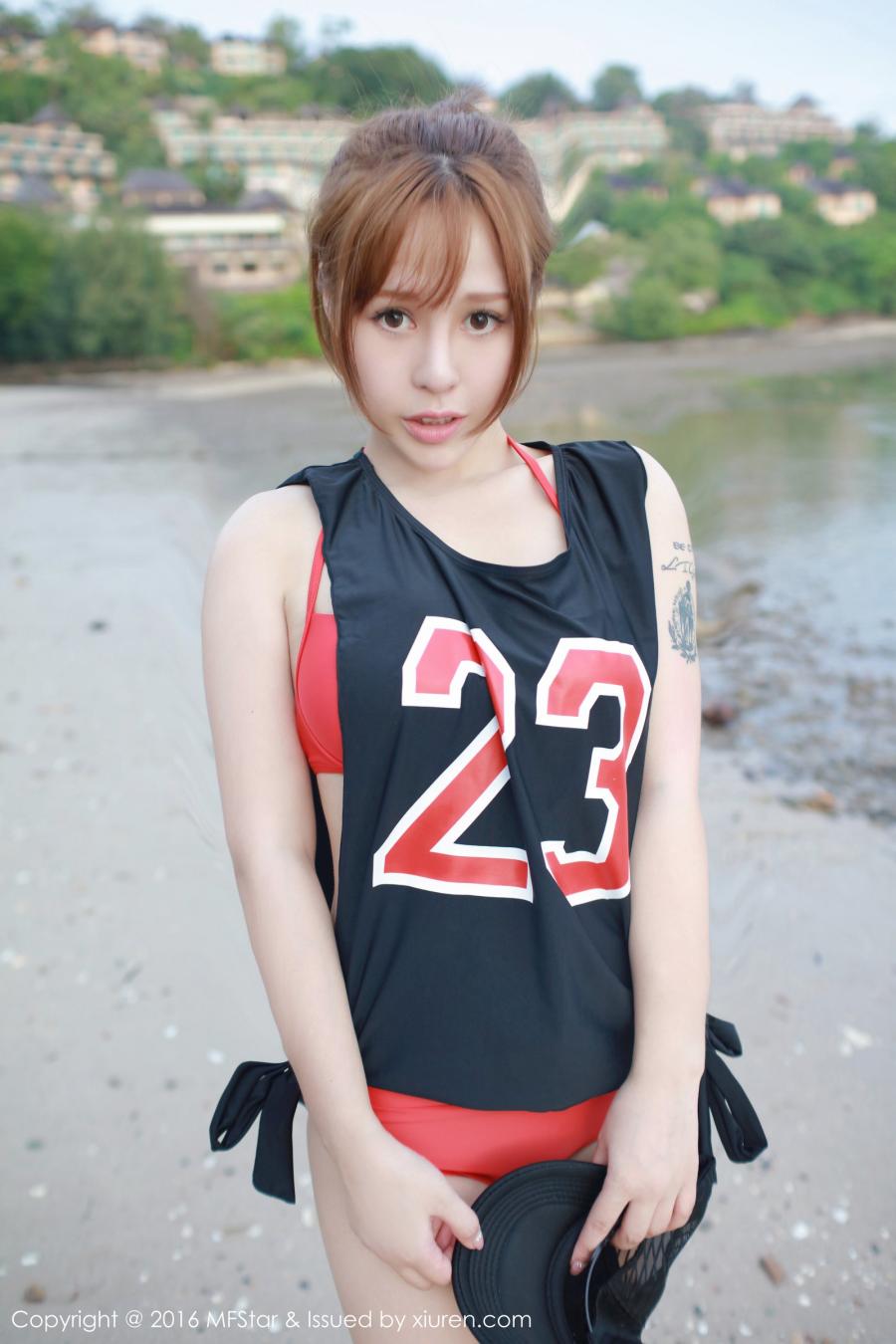 MFStar Vol. 067 Evelyn Ai Li