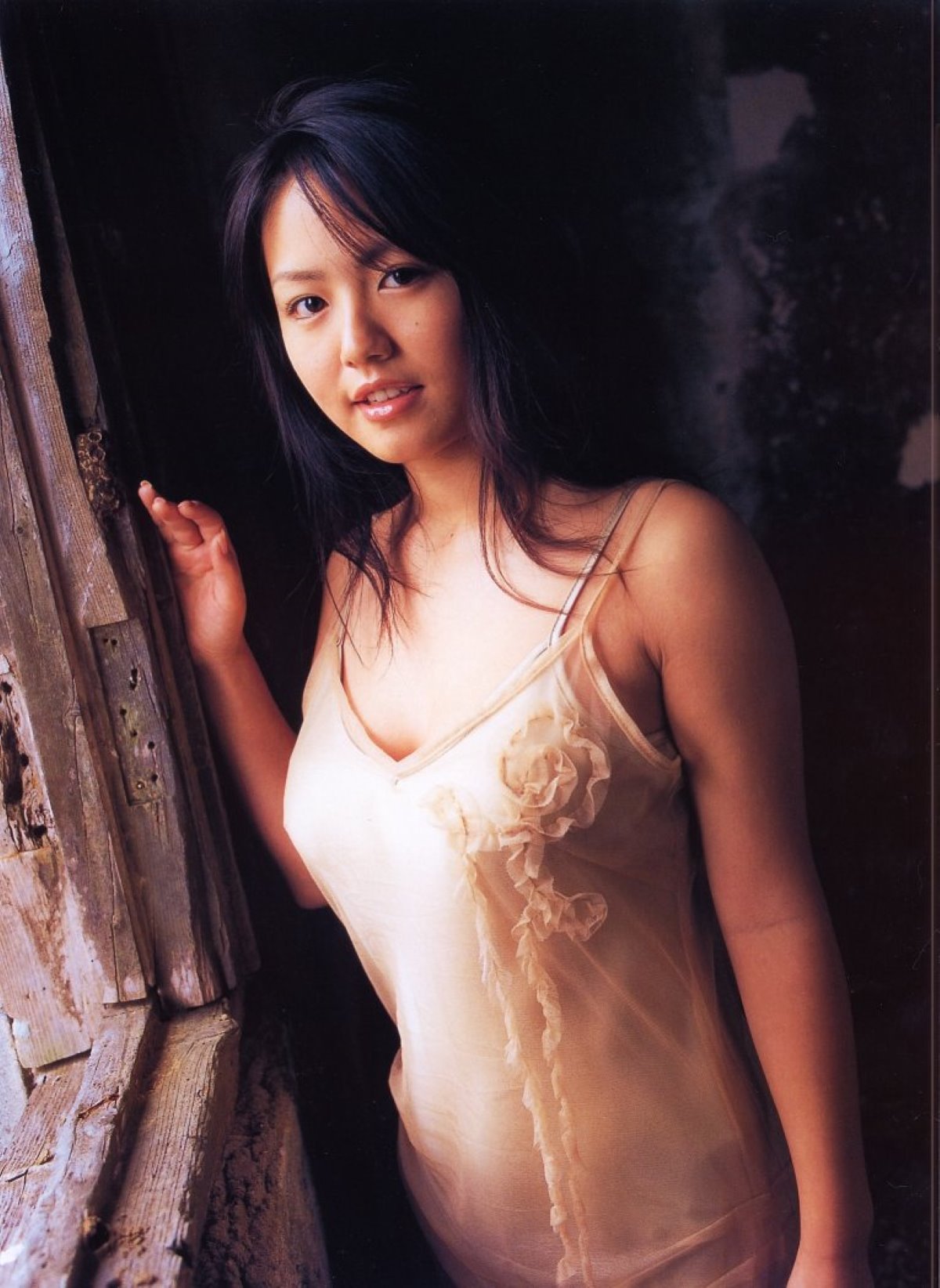 Photobook Sayaka Isoyama 磯山さやか Soft 0070 5584056815.jpg