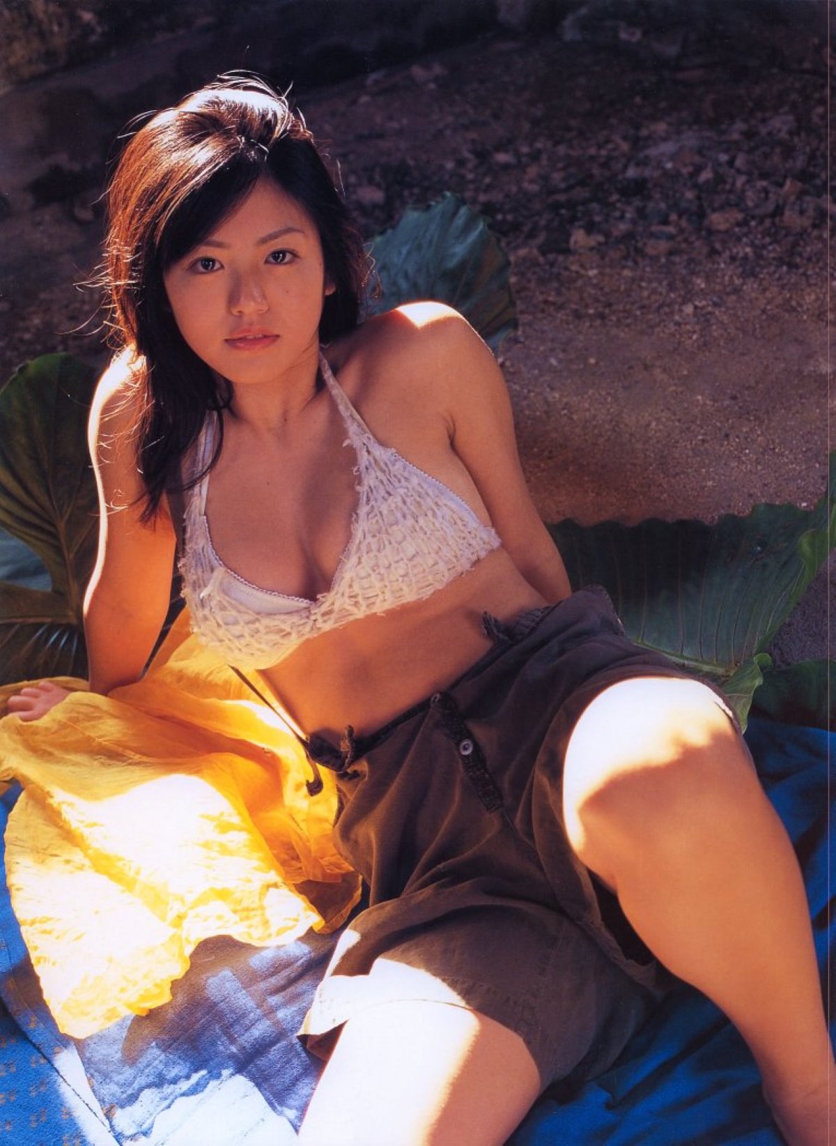 Photobook Sayaka Isoyama 磯山さやか Soft 0072 4602698841.jpg