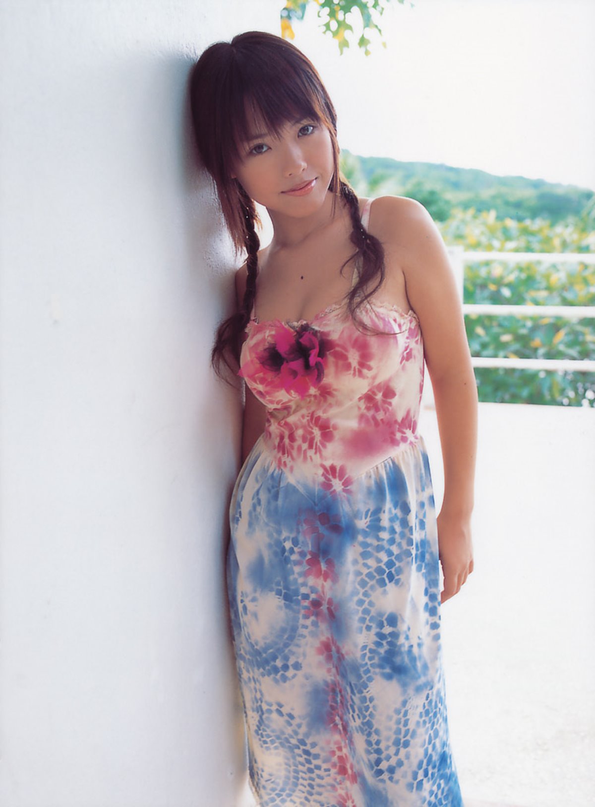 Photobook Hitomi Ito 伊藤瞳 Eye Love 0093 0295342625.jpg