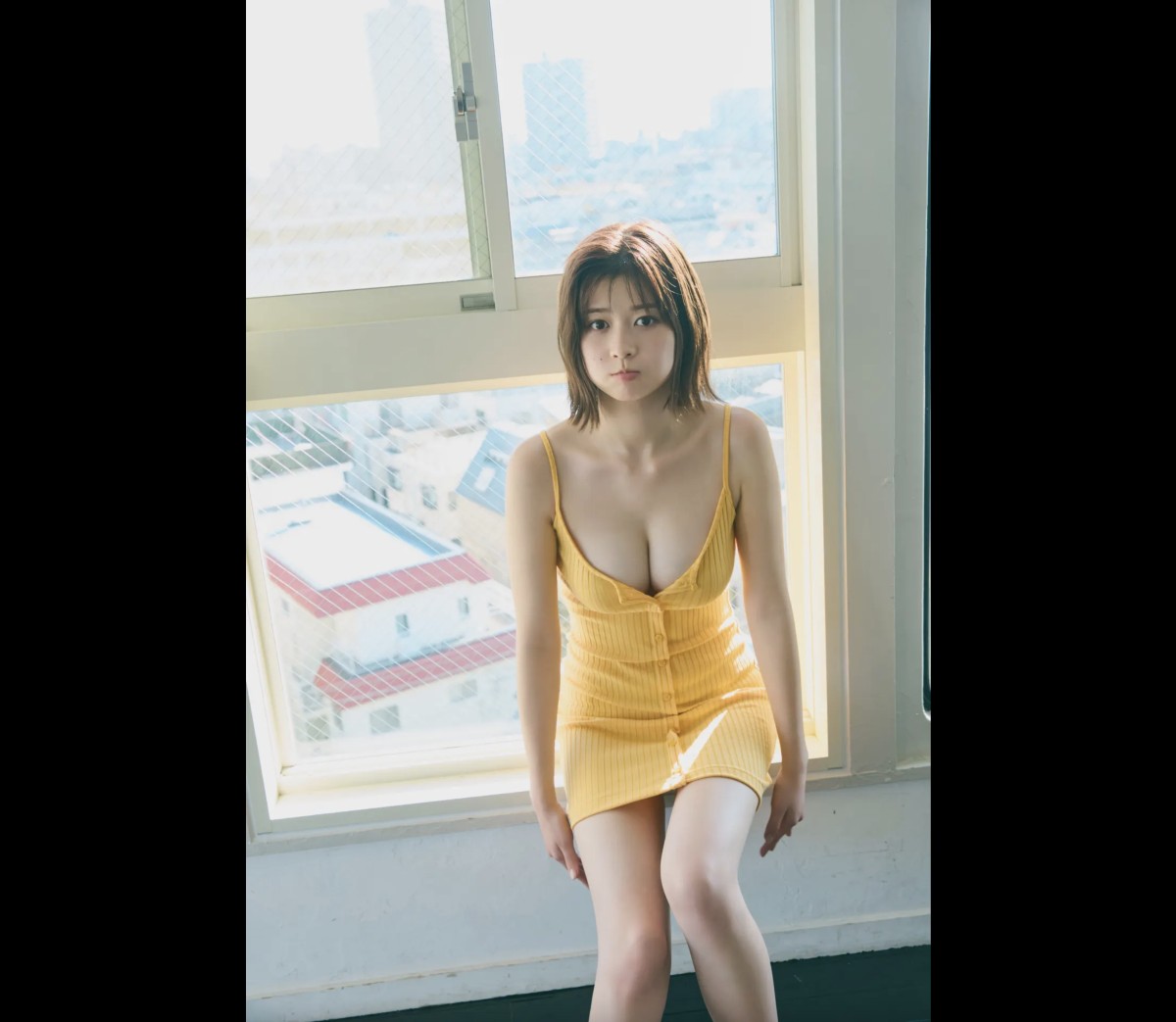 Photobook 2023 02 09 Yuzuha Saeki 冴木柚葉 Monthly Girl 021 0053 7355297963.jpg