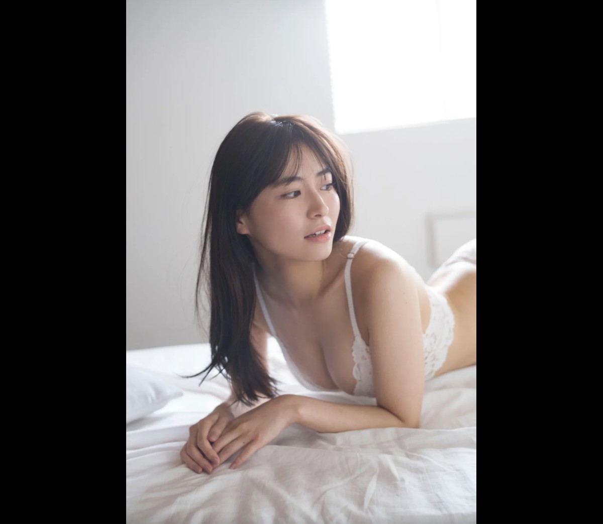 Photobook 2021 01 29 Sakurada Mao 桜田茉央 Perfect F Cup 0017 8162544270.jpg