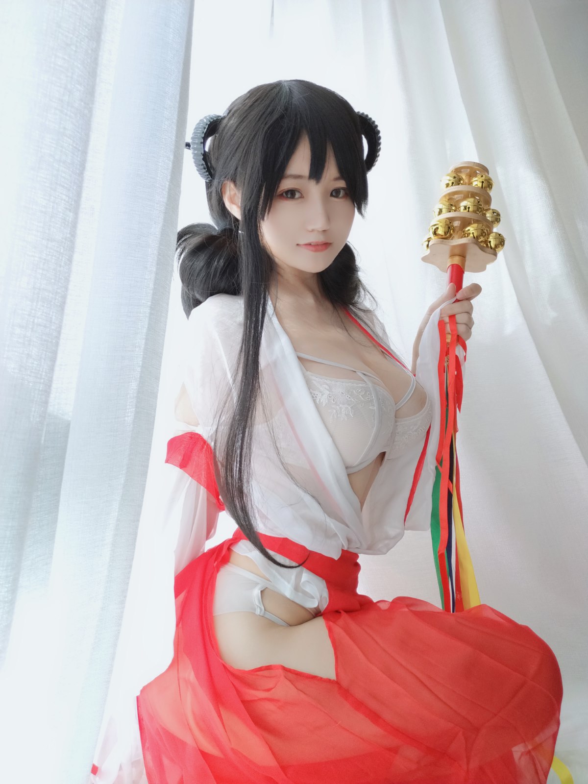 Coser@小仓千代w Vol 008 有点不对劲的巫女 0019 3994181169.jpg