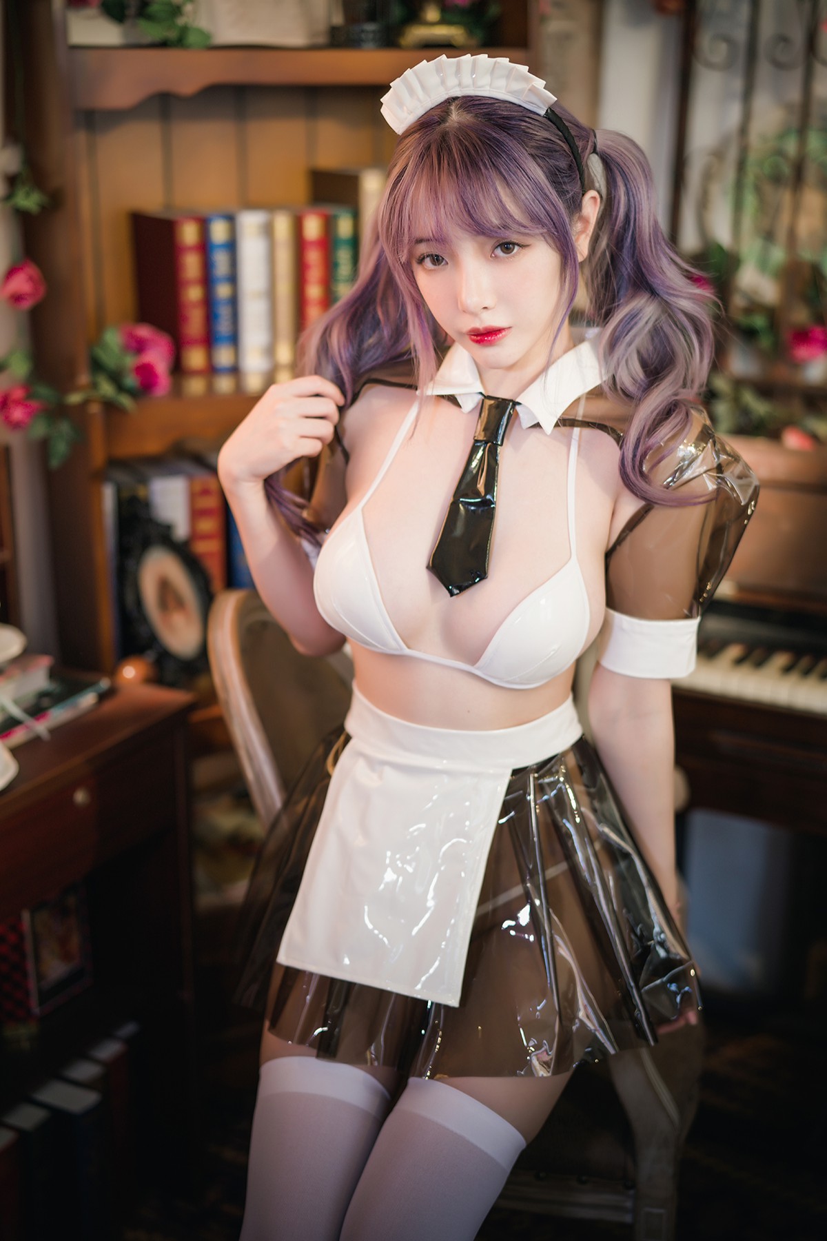 Coser@雯妹不讲道理 Vol.047 透明皮衣女仆