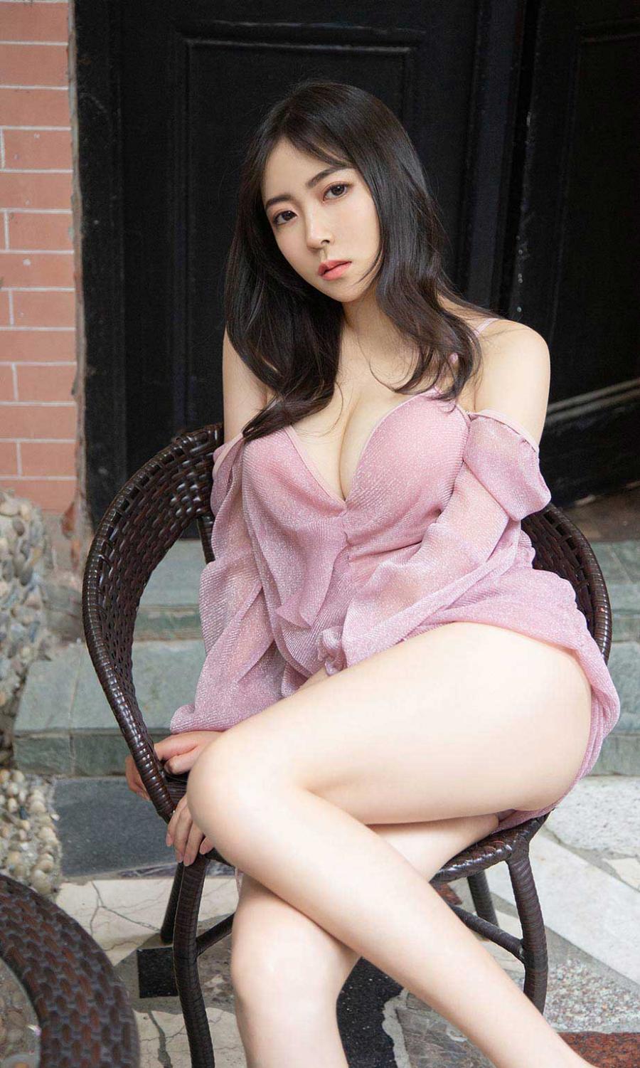 Ugirls App Vol. 1502 Lin Xiao Yi