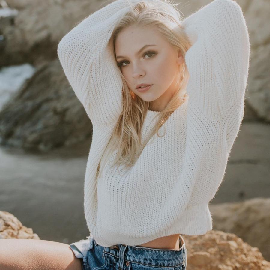 Jordyn Jones Sport Picture and Photo