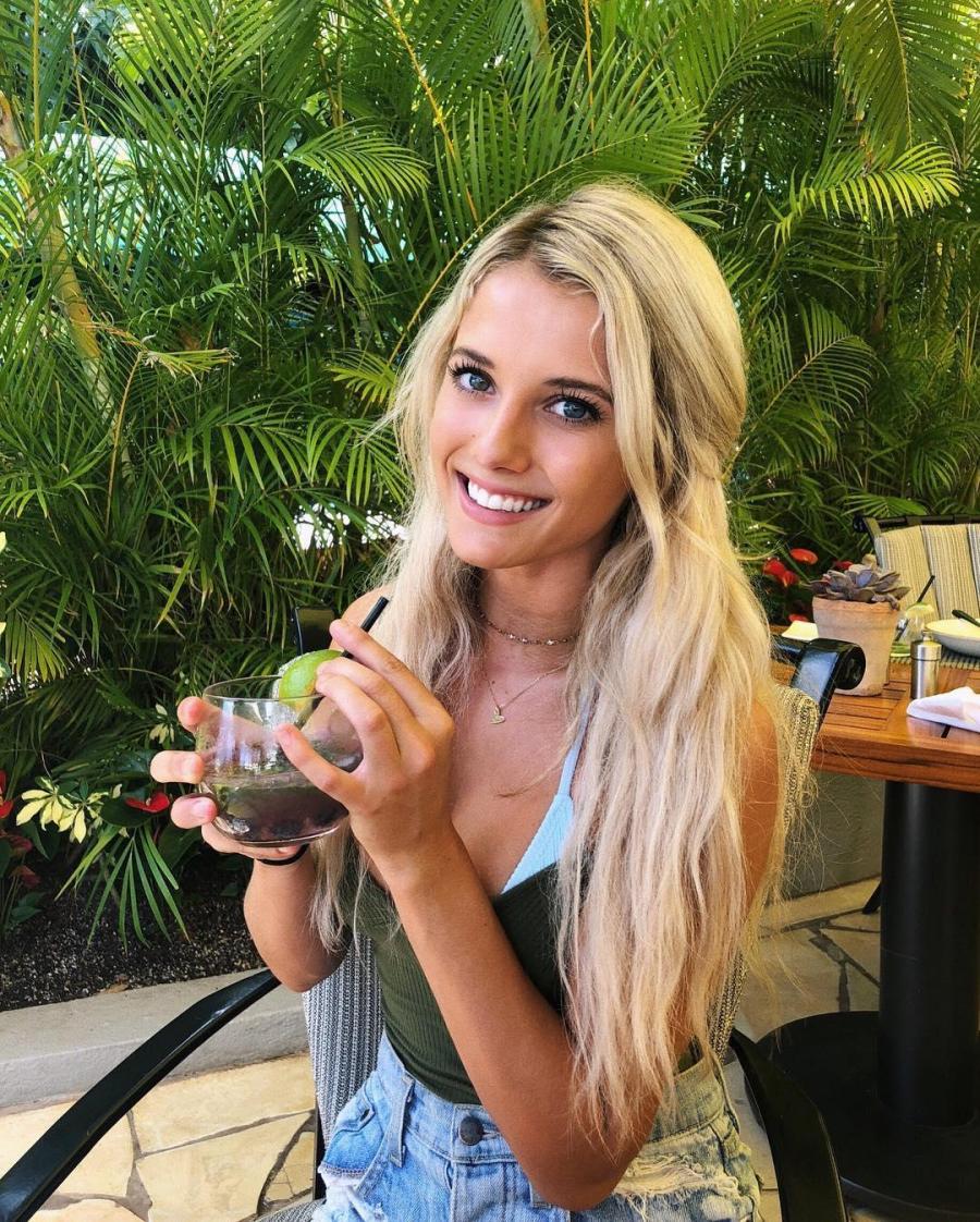 Lindsay Brewer Bikini Sport Picture and Photo