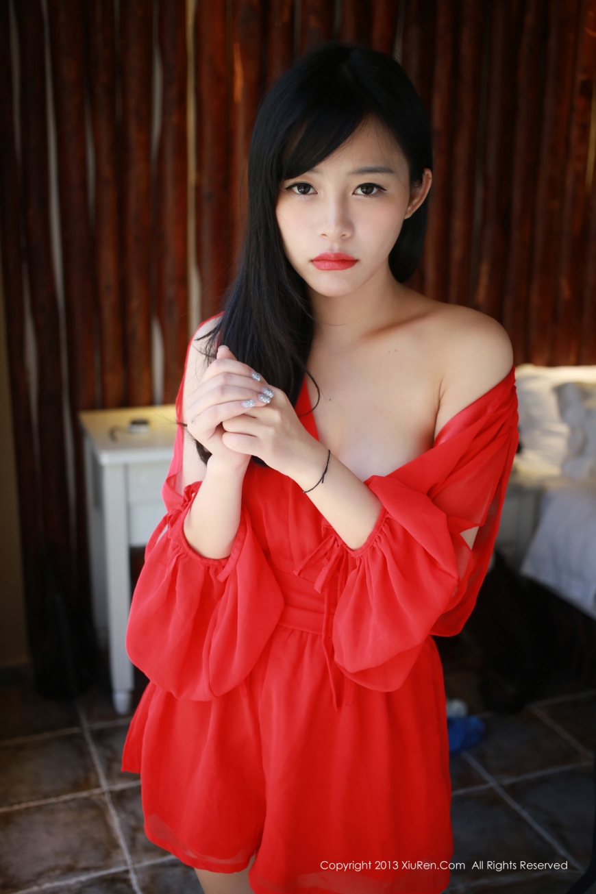 XiuRen Vol. 007 Yi Xin Viya