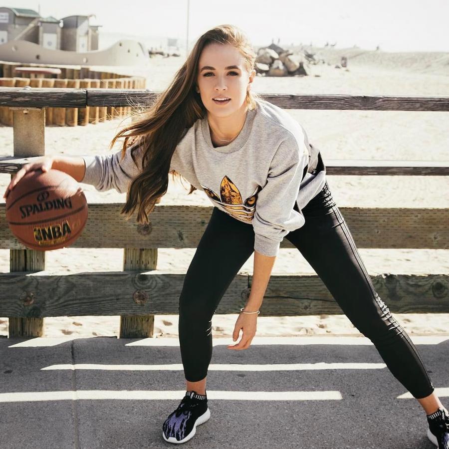 Rachel Demita Sport Picture and Photo