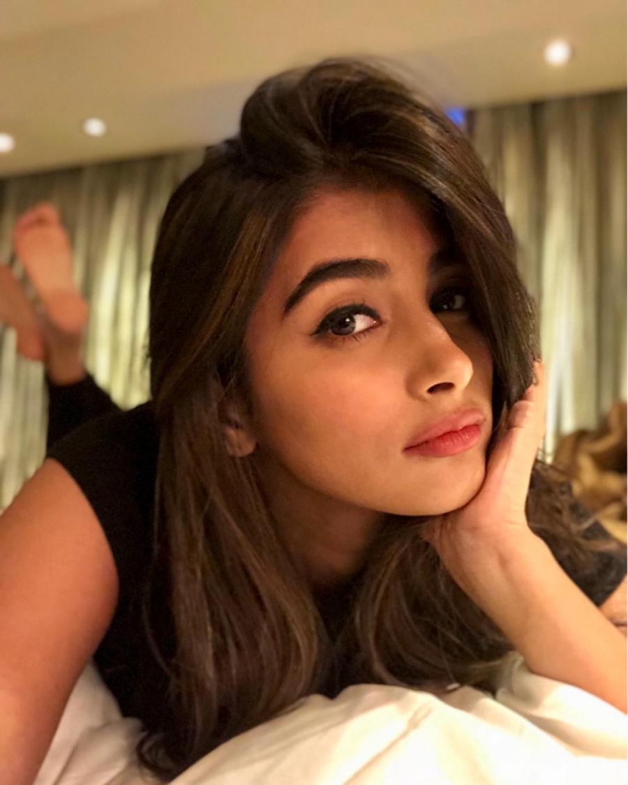 Pooja Hegde Temperament Picture and Photo