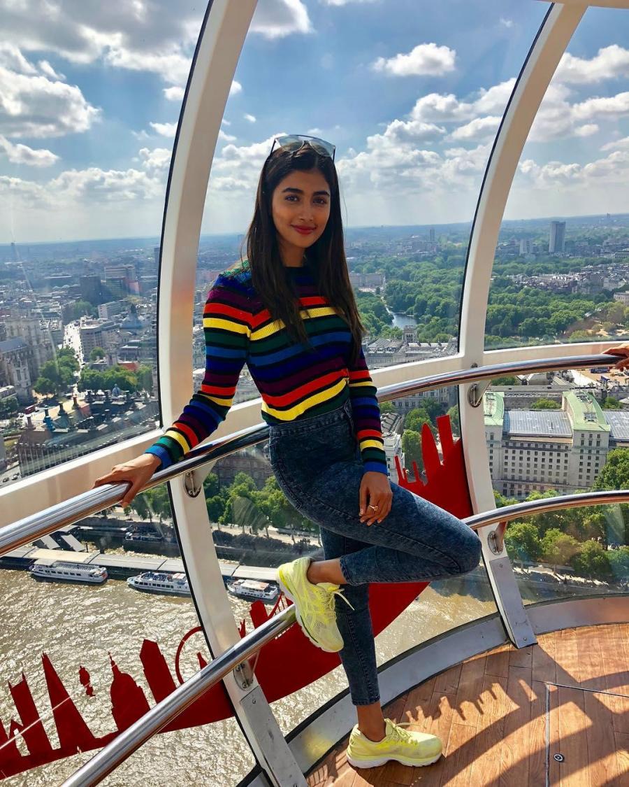 Pooja Hegde Temperament Picture and Photo