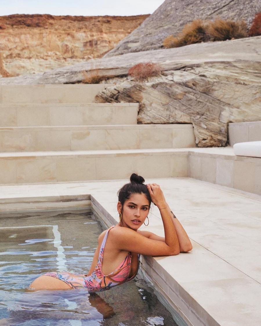 Juliana Herz Wild Bikini Picture and Photo