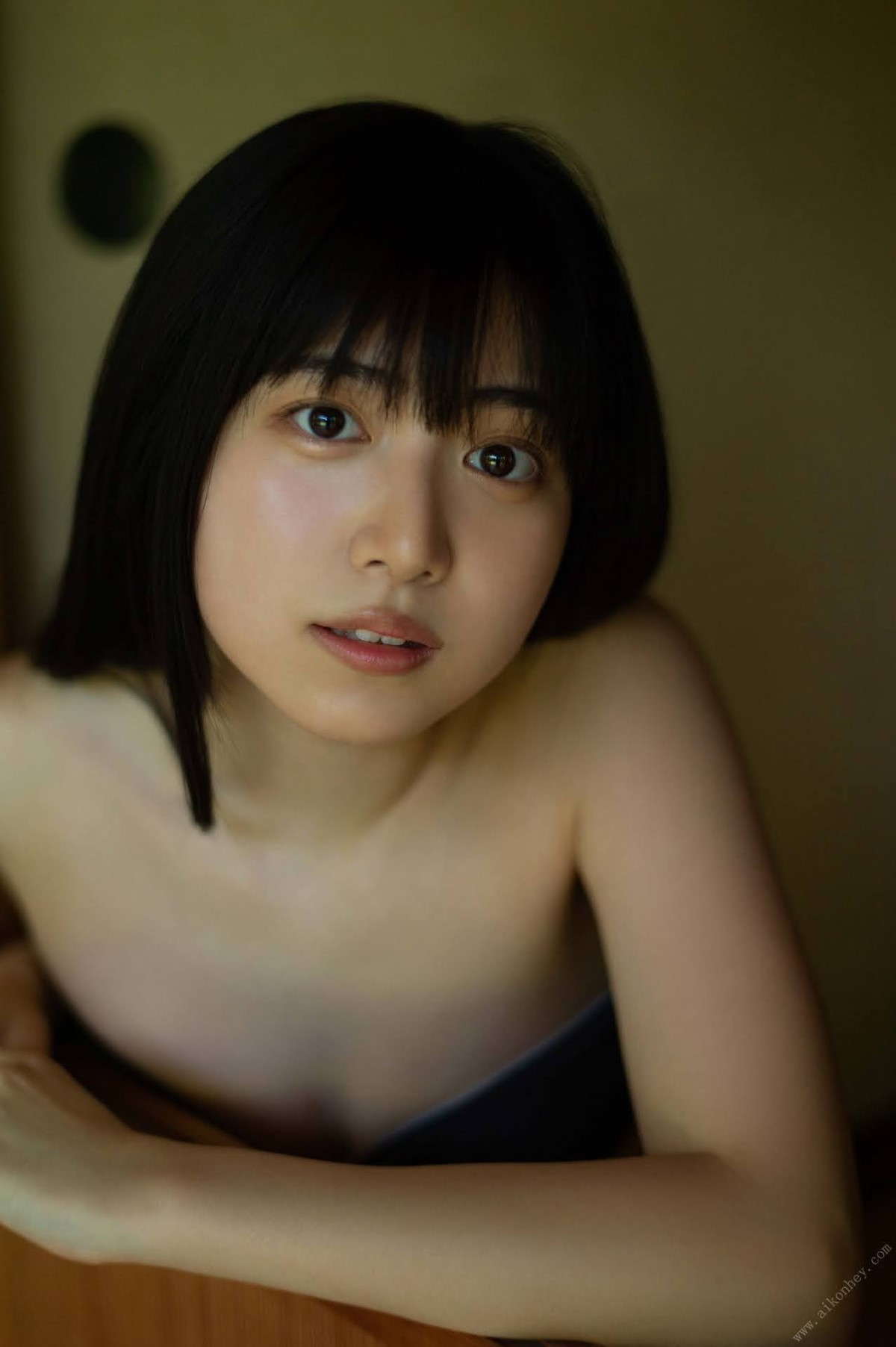 吉田莉桜少女 時々、オトナ ヤングチャンピオンデジグラ 74 6199416522