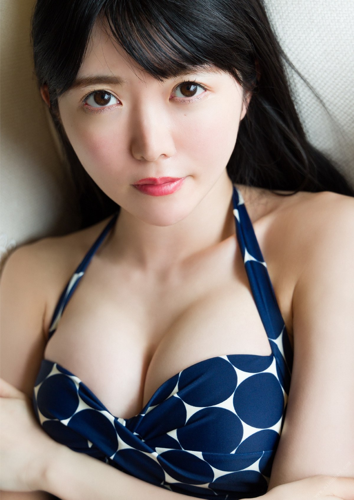 Digital Limited YJ PHOTO BOOK 2022 05 26 Onodera Azusa 小野寺梓 Hotel New Azusa 0011 0400854753.jpg