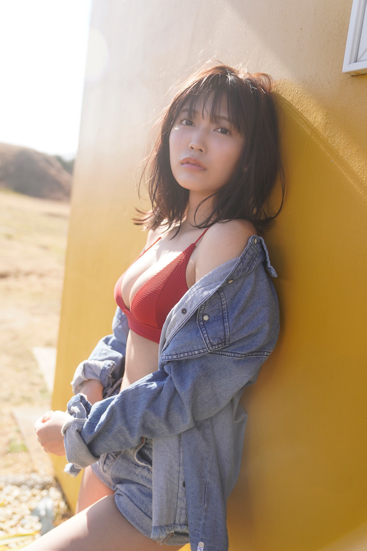 FLASH Photobook Reona Matsushita 松下玲緒菜 Journey With Bare Skin 0001 5352951427.jpg