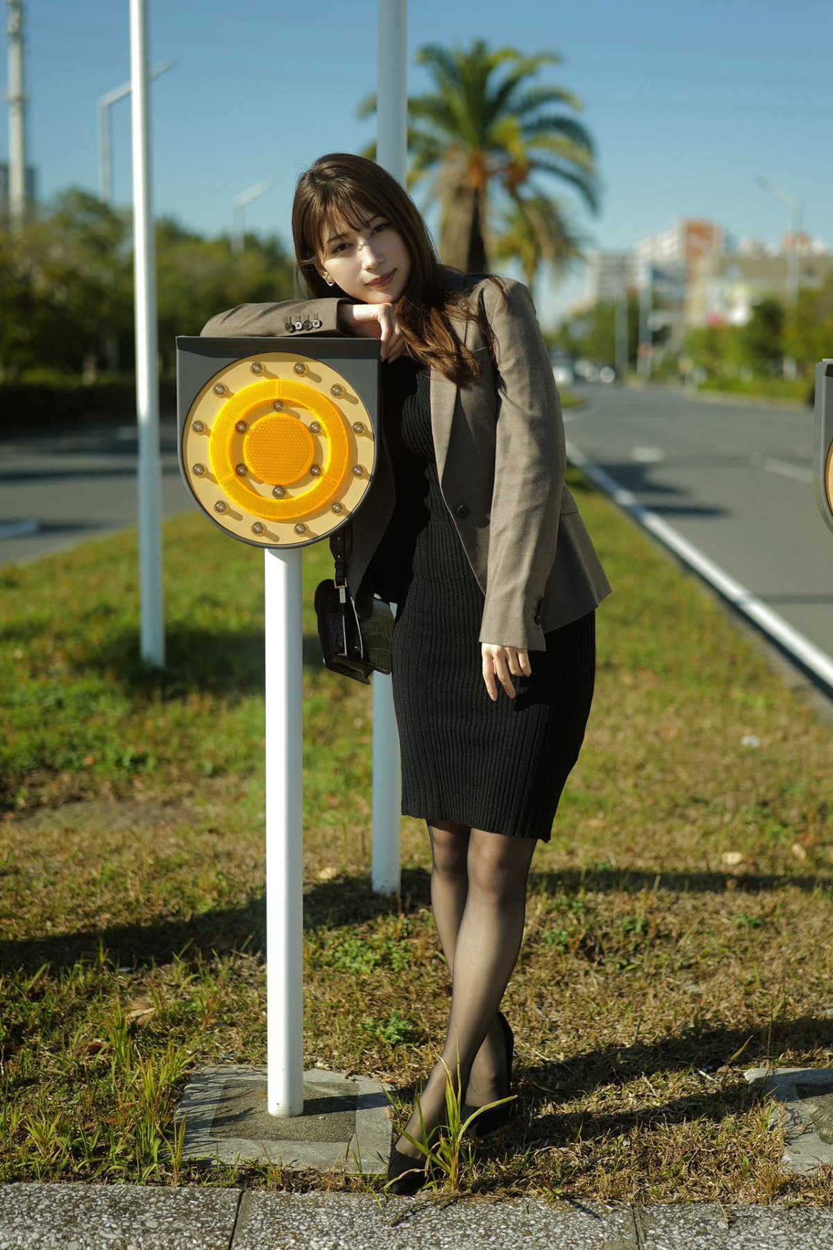 Photobook 2023 02 27 Risa Yukihira 雪平莉左 Cute And Sorry Weekly Post Digital Photo Book 0043 4759223943.jpg