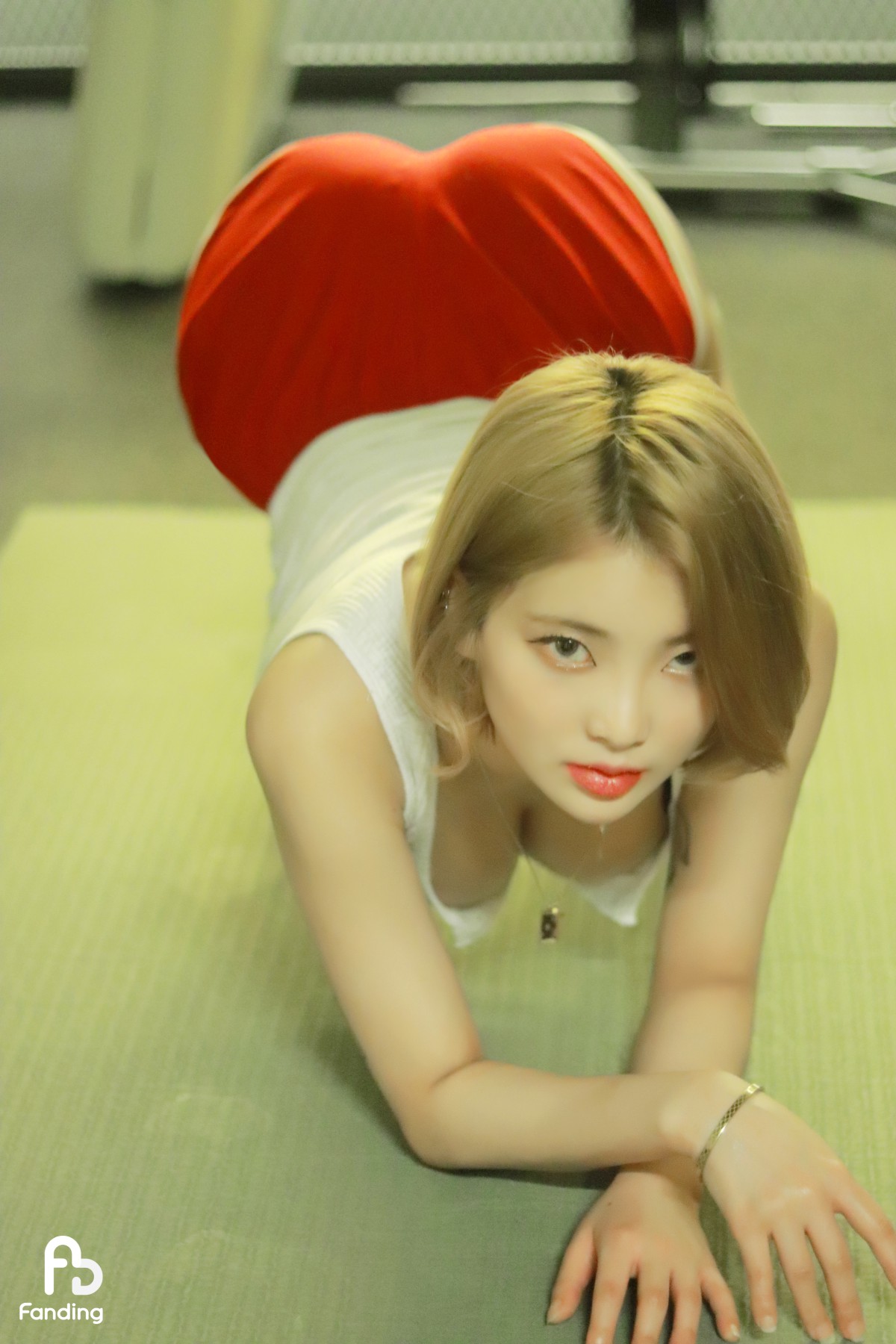 FANDING Yeon 효연 Gym Girl 0024 2911595336.jpg