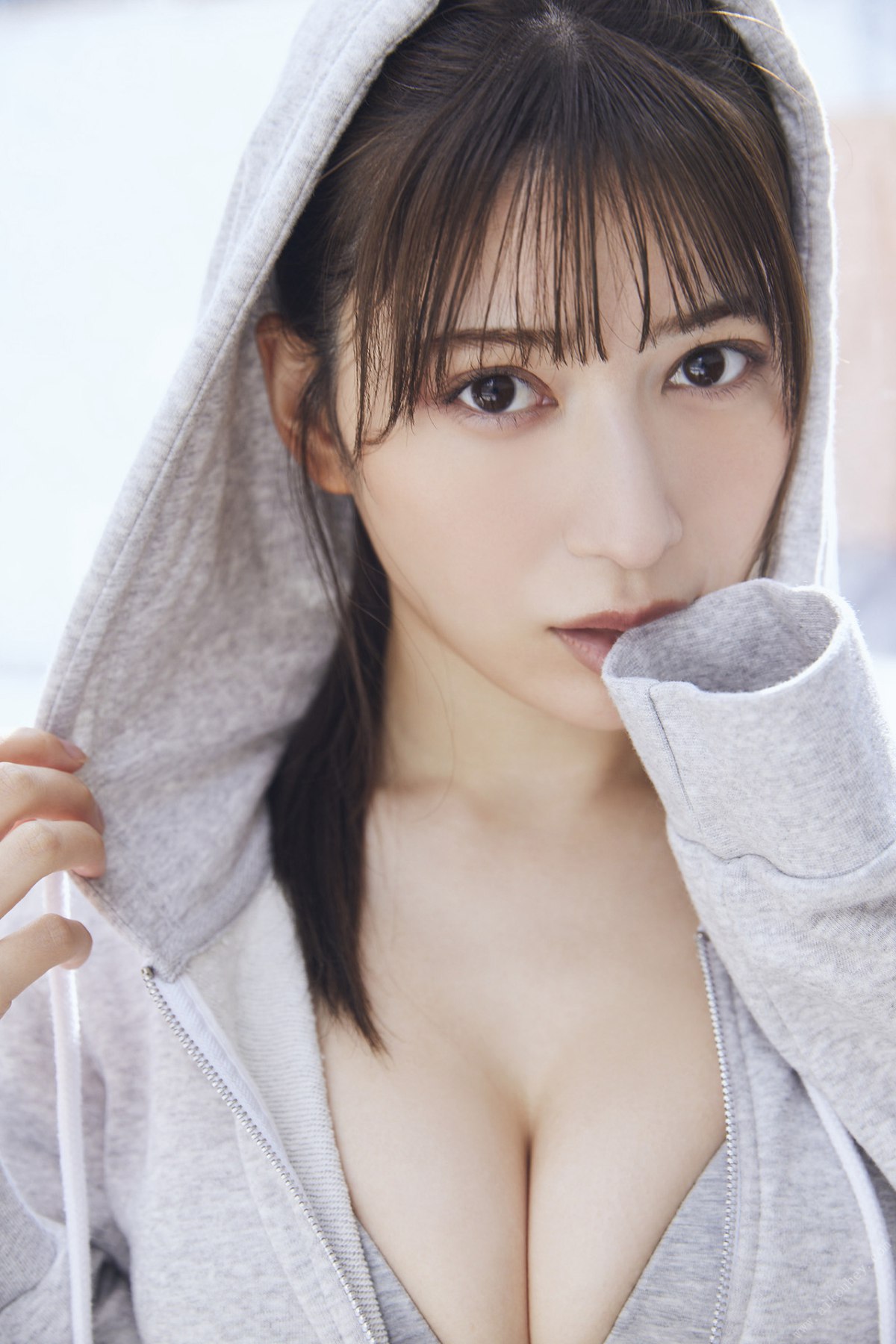 Photobook Manga Action Digital Photobook 2023 03 07 Risa Yukihira 雪平莉左 Spring Groove 0026 0565451309.jpg