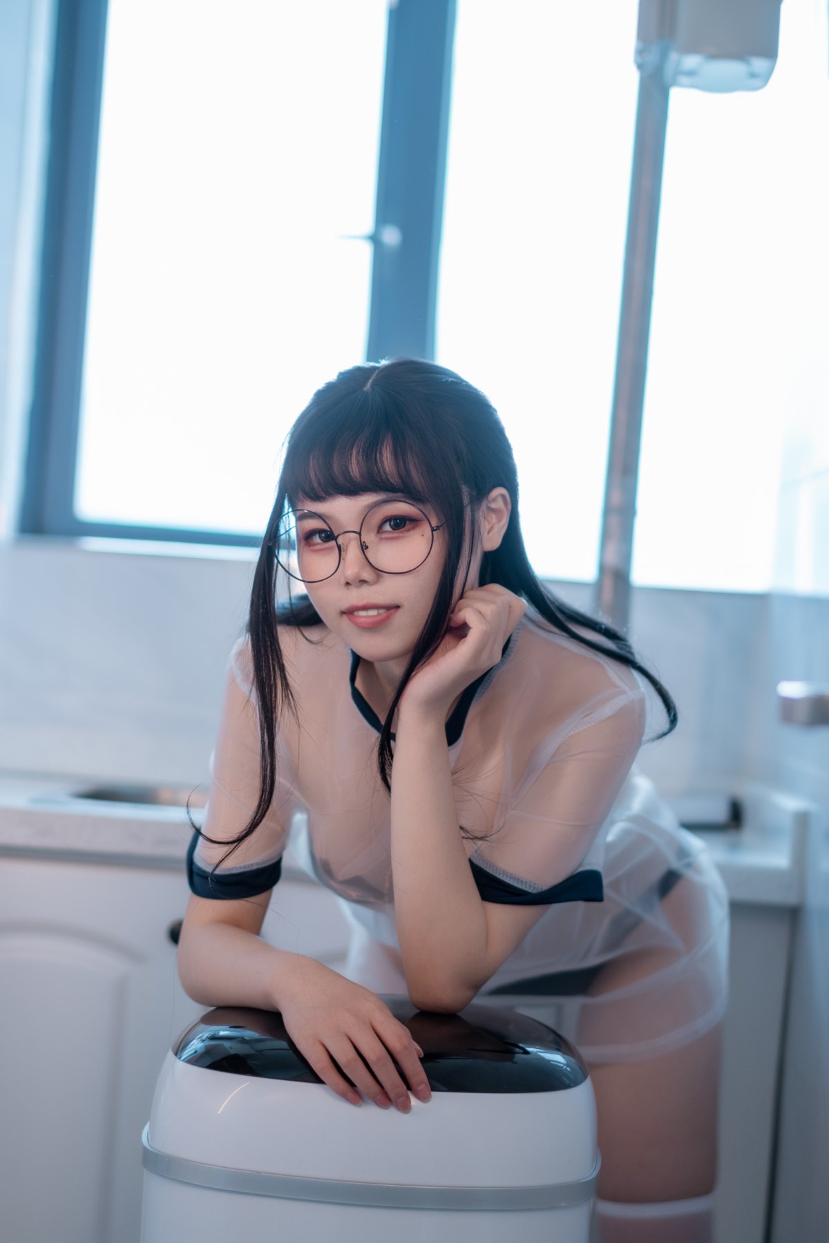 Coser@七月喵子 Vol 009 喝酸奶的眼镜娘 0006 8229773703.jpg