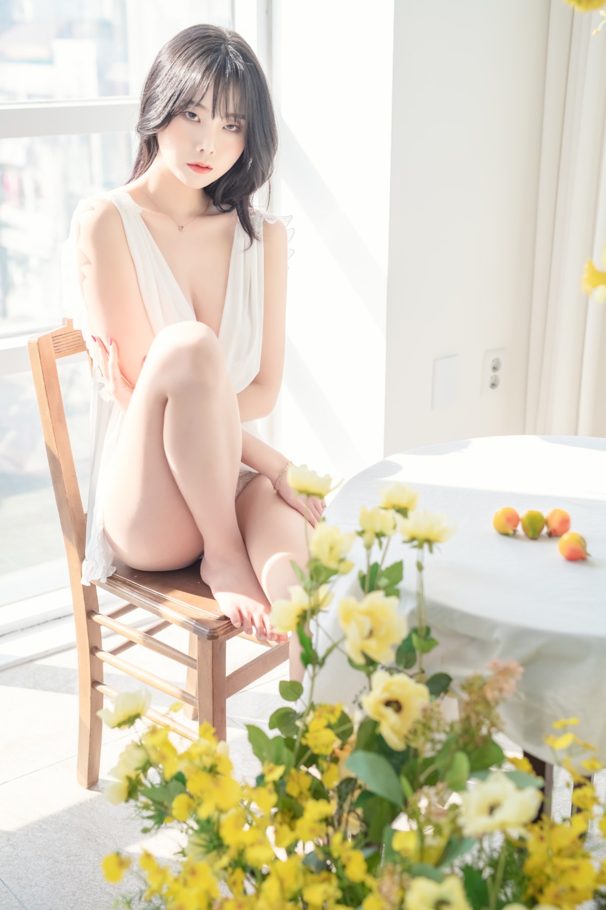 Patreon Yuna 유나 Flowers 0020 6442856200.jpg