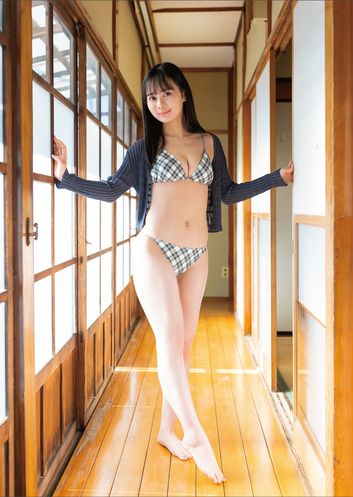 EX Taishu Photobook 2023 03 17 Saeko Kondo 近藤沙瑛子 Sumire Ga Saita 0001 2678146513.jpg