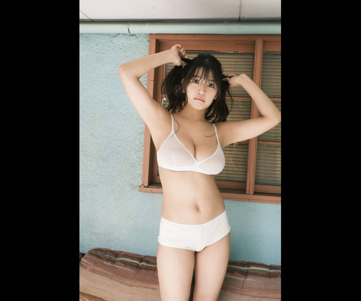 FRIDAYデジタル写真集 Aoi Fujino 藤乃あおい Melts And Flutters Vol 2 20 Cuts 0020 3086052499.jpg