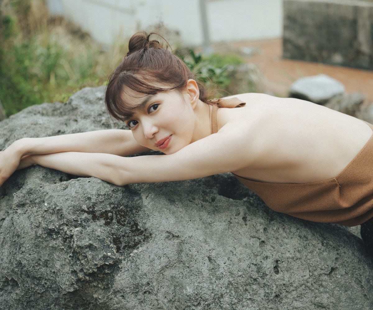 Weekly Photobook 2023 03 06 Riko Matsudaira 松平璃子 Buzzing Beautiful Legs Beautiful Butts 0023 5184565968.jpg