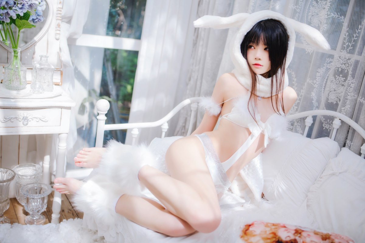 Coser@桜桃喵 Vol 142 小白兔01And 02 0048 5951893914.jpg