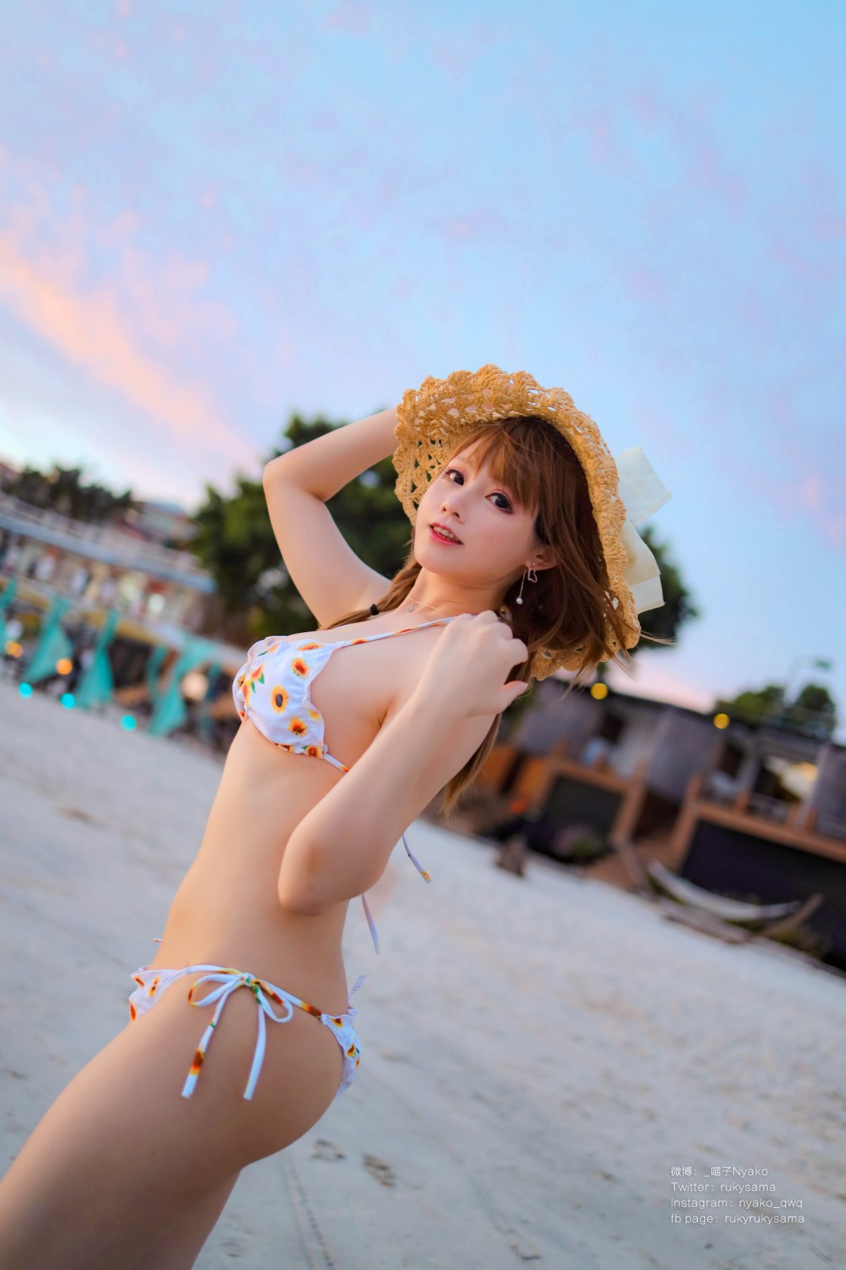 Coser@Nyako喵子 向日葵比基尼 0060 5057596361.jpg