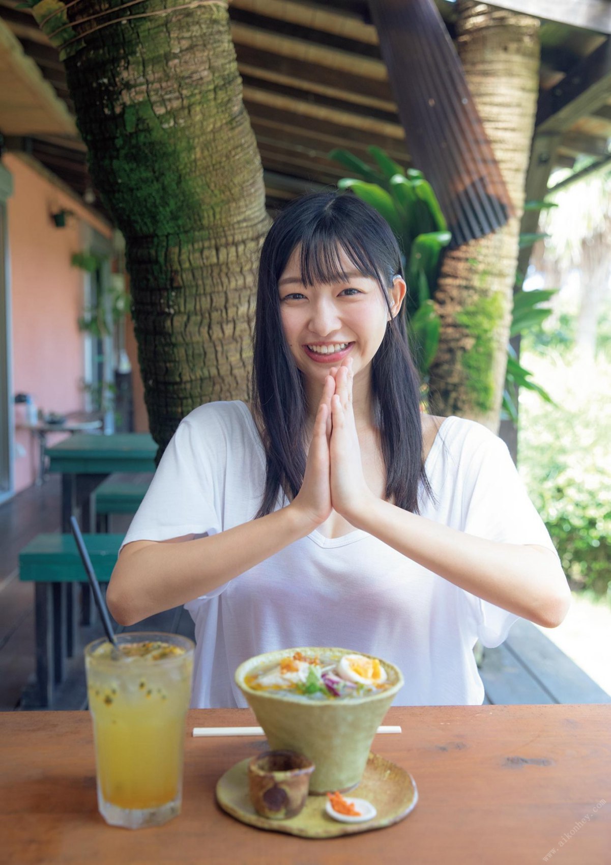 我妻ゆりかファースト写真集 わがままゆりかの天使な笑顔 B 111 5052924944