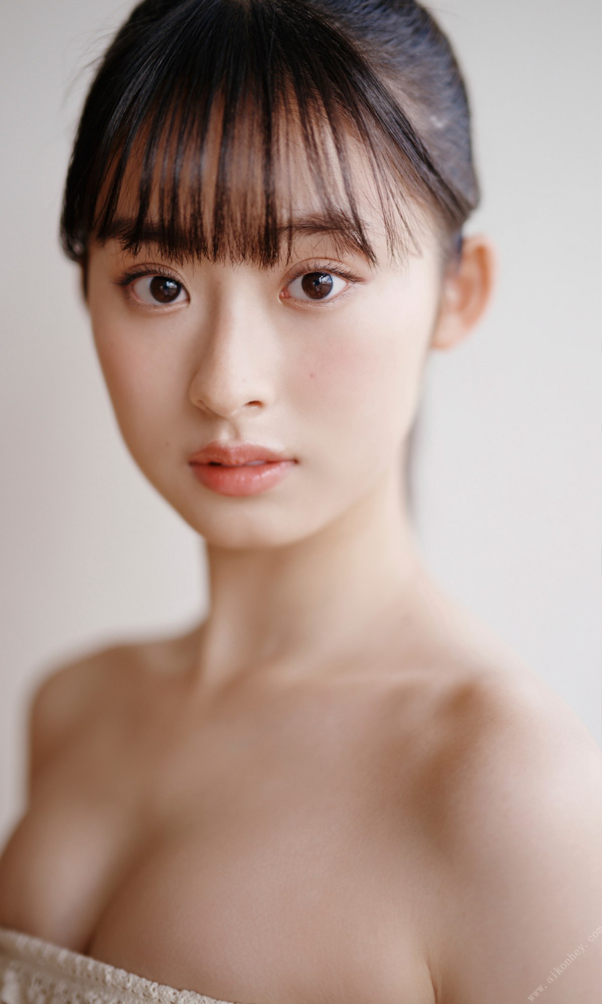 井本彩花デジタル限定写真集 アオハル アナザーエディション B 104 2474338606