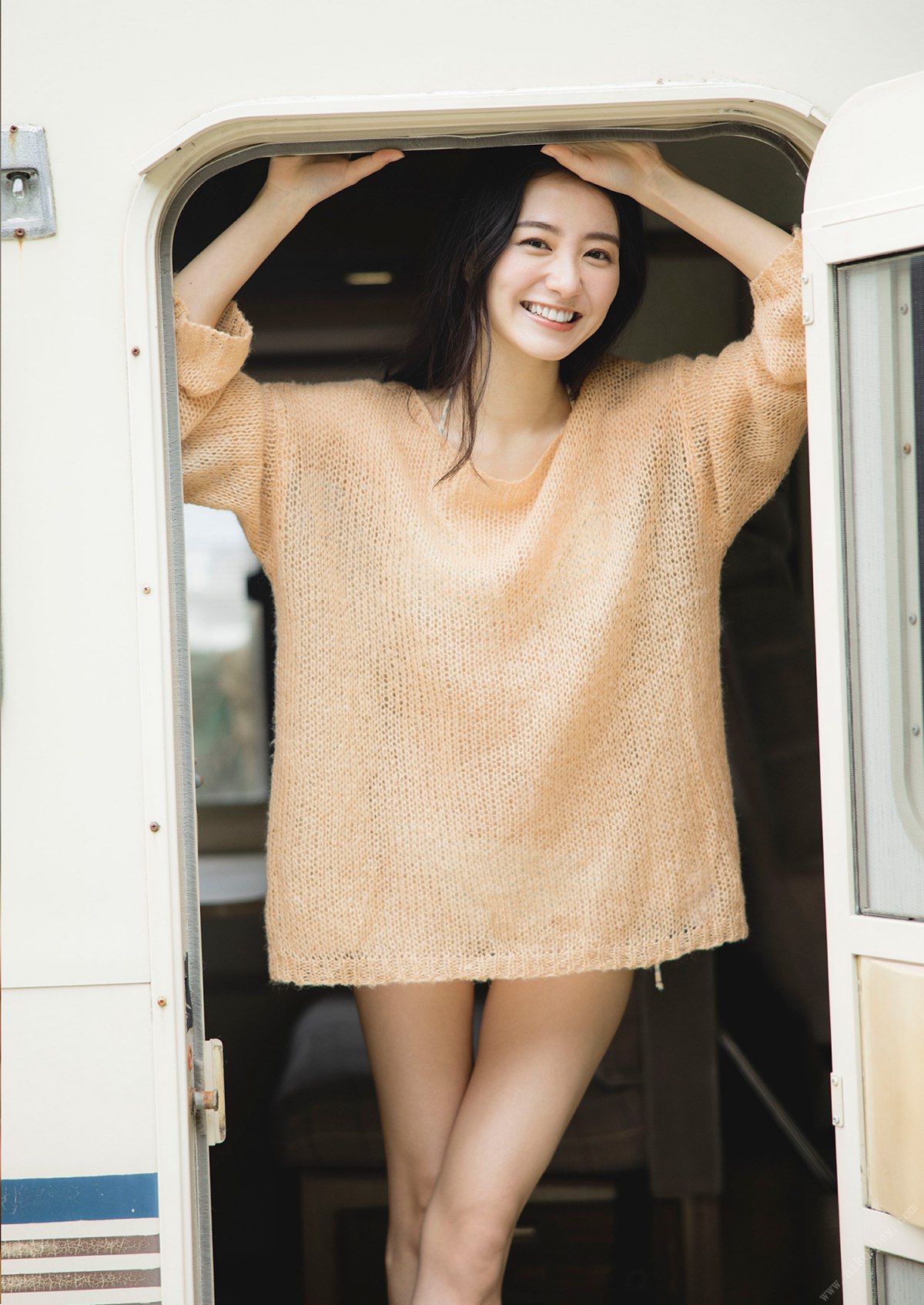 デジタル限定 YJ PHOTO BOOK 高田里穂写真集 お姉さんが大好きだ 41 5522084483