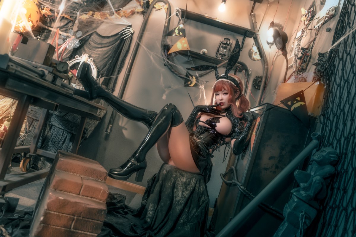 Coser@奇行家狗崽 漆皮兔女仆 0007 7786493220.jpg