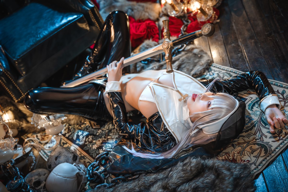 Coser@蜜汁猫裘 Vol 100 恶堕修女 0046 1835330303.jpg