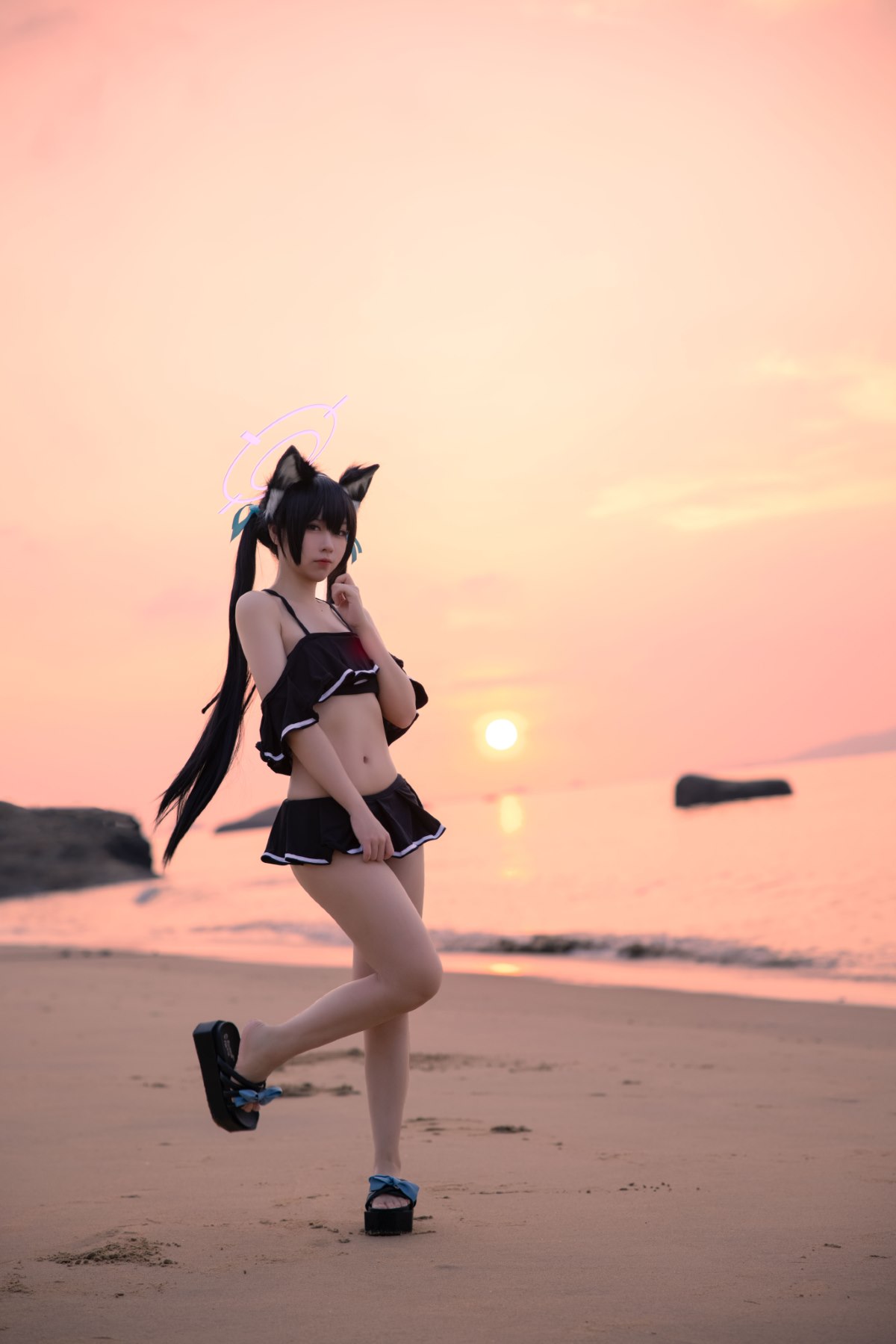 Coser@G44不会受伤 Vol 085 碧蓝档案 黑見芹香 海边泳装 0002 8581096782.jpg