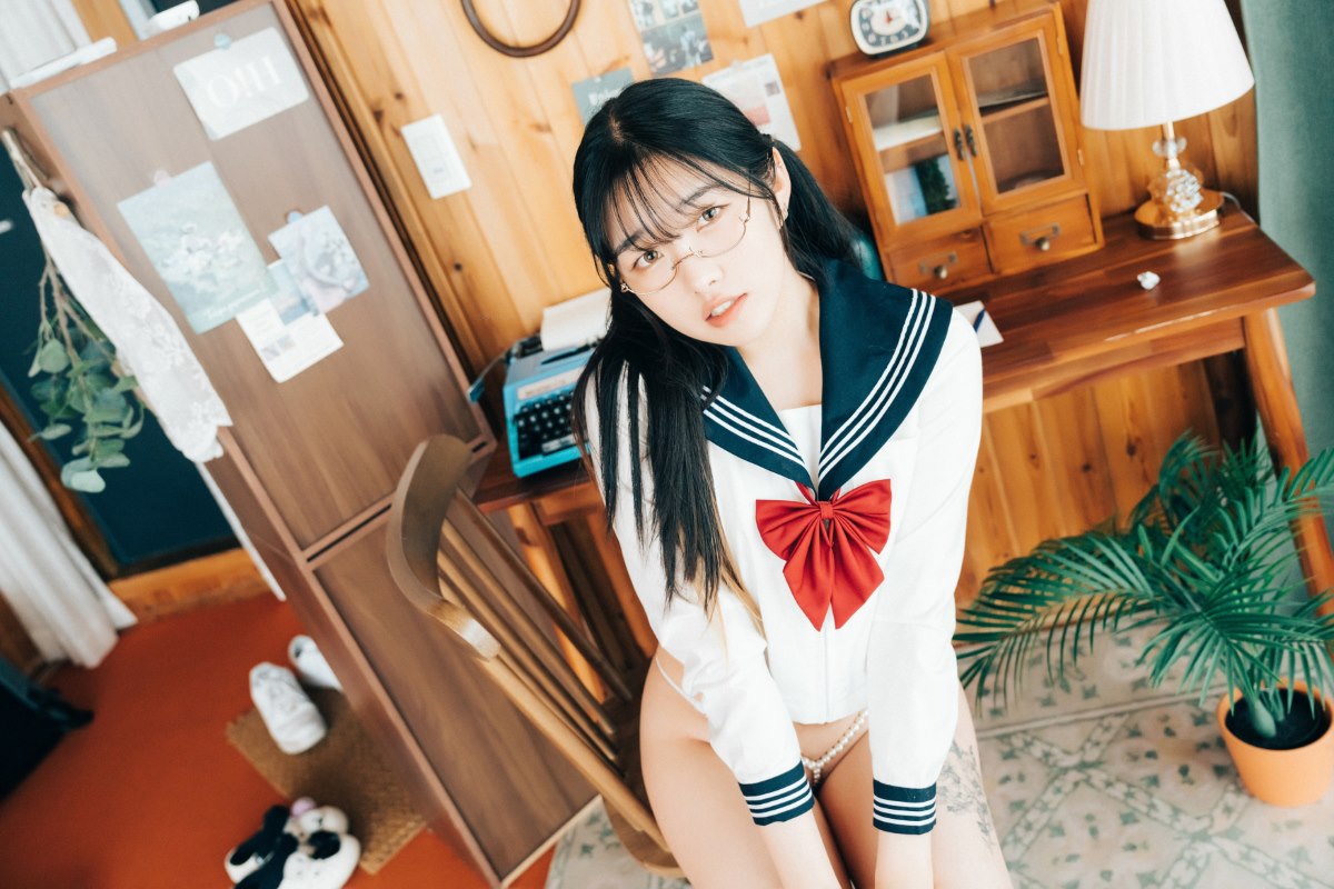 Loozy Sonson 손손 Adult Sailor S Ver 0047 7320936586.jpg