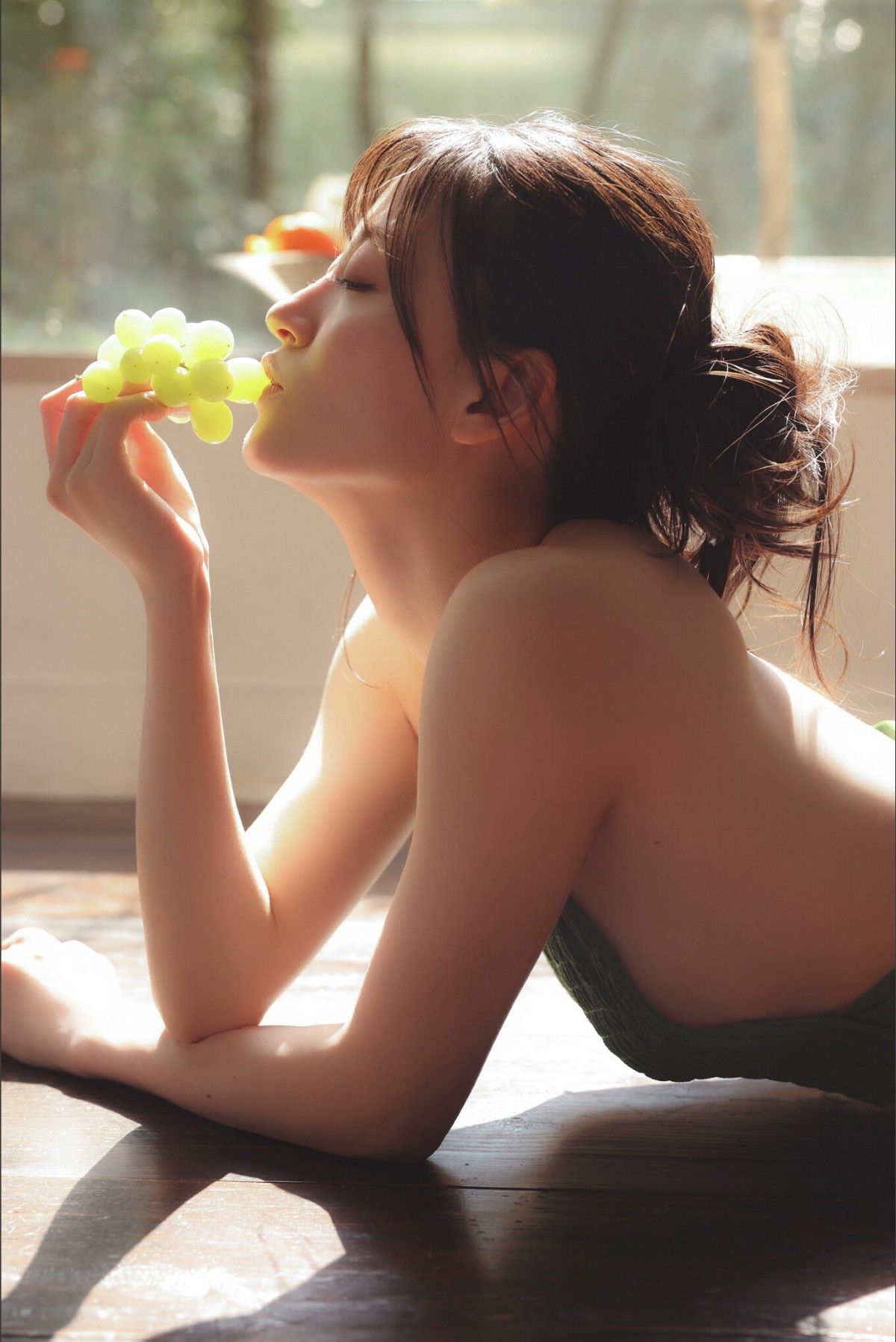 Photobook 2023 04 20 Jonishi Kei 上西恵 Pureness Of K 0037 1350239445.jpg