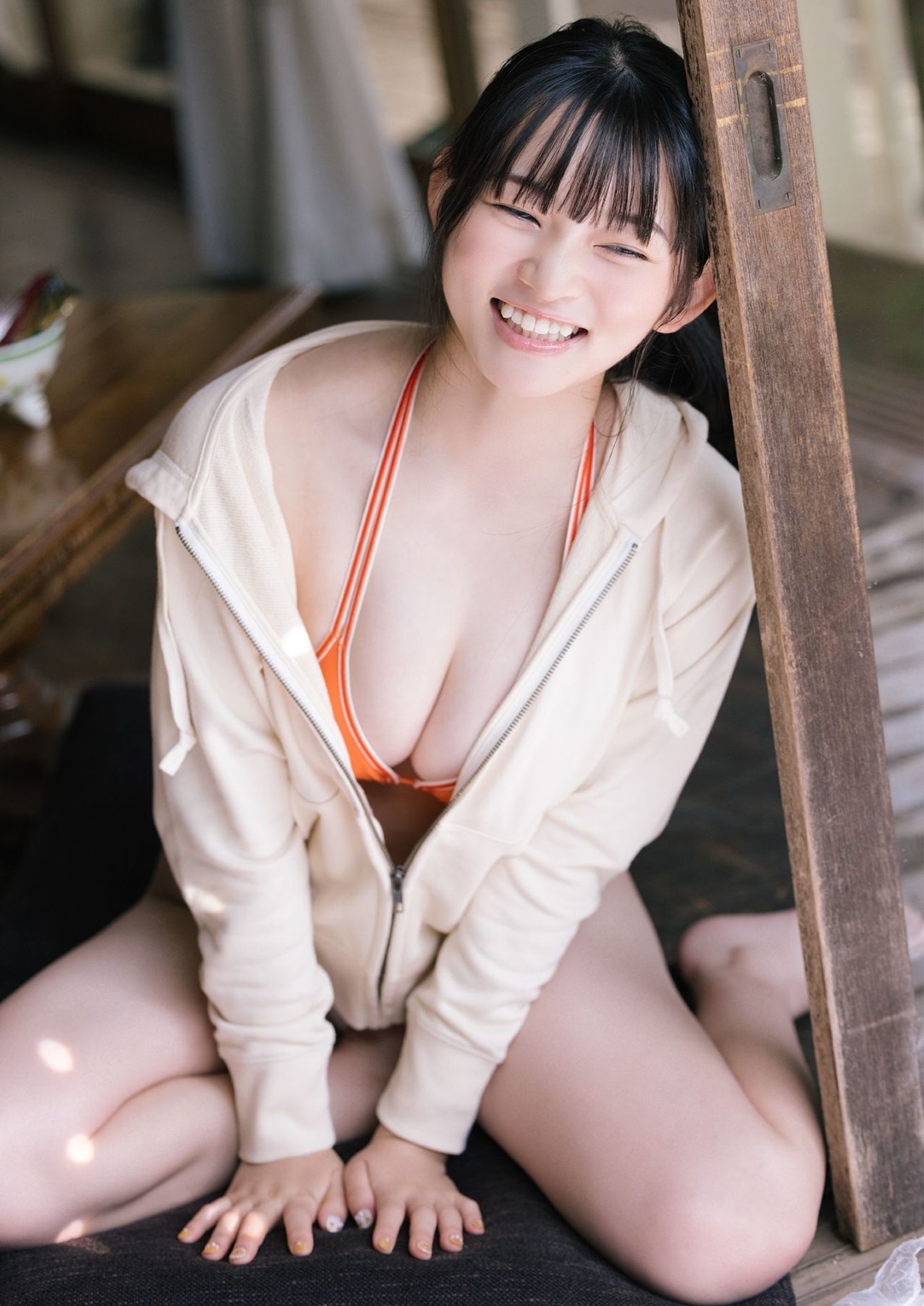 YJ Photobook 2021 09 22 Suzuka Sayama 佐山すずか Let It Shine 0002 6027248383.jpg