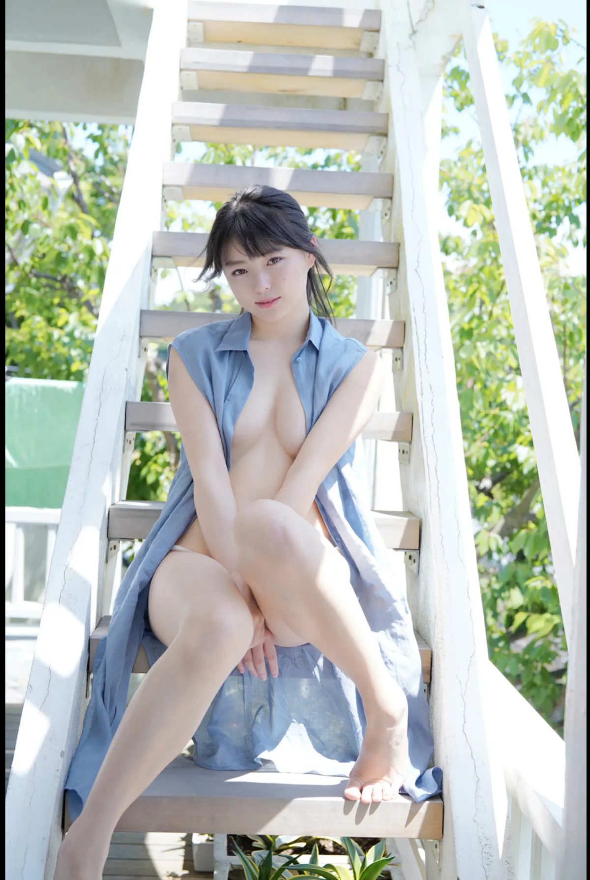 FRIDAYデジタル写真集 Hazuki Tsubasa 葉月つばさ Dangerous Baby Face Blue Full Version 0008 9429439063.jpg