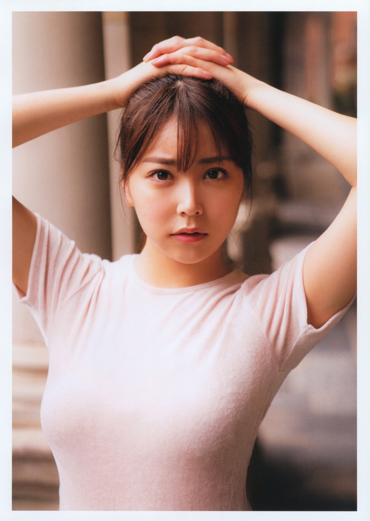 Photobook Miru Shiroma 白間美瑠 LOVE RUSH 0005 1066286199.jpg