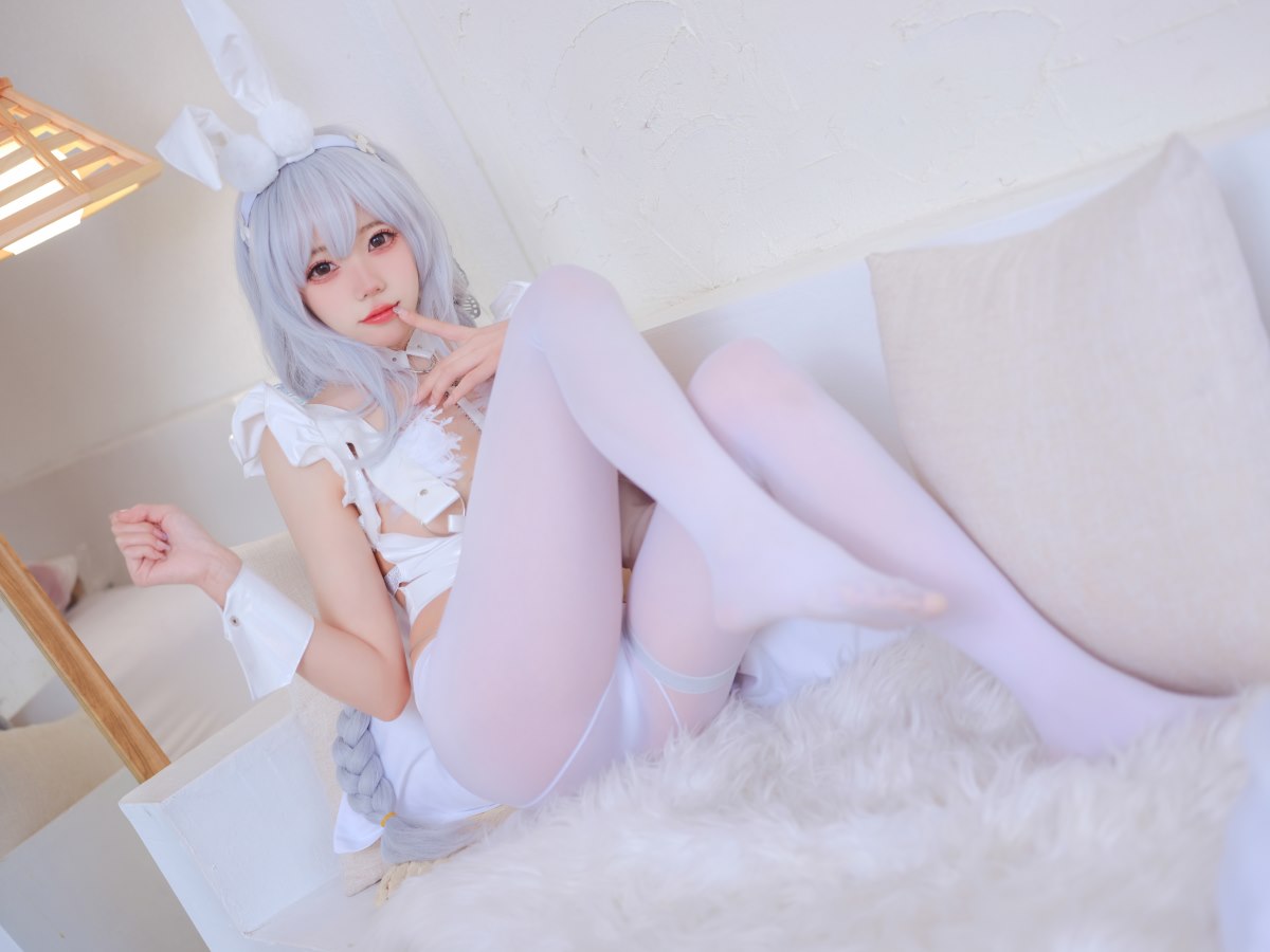 Coser@黏黏团子兔 恶毒兔女郎 0002 4536483764.jpg