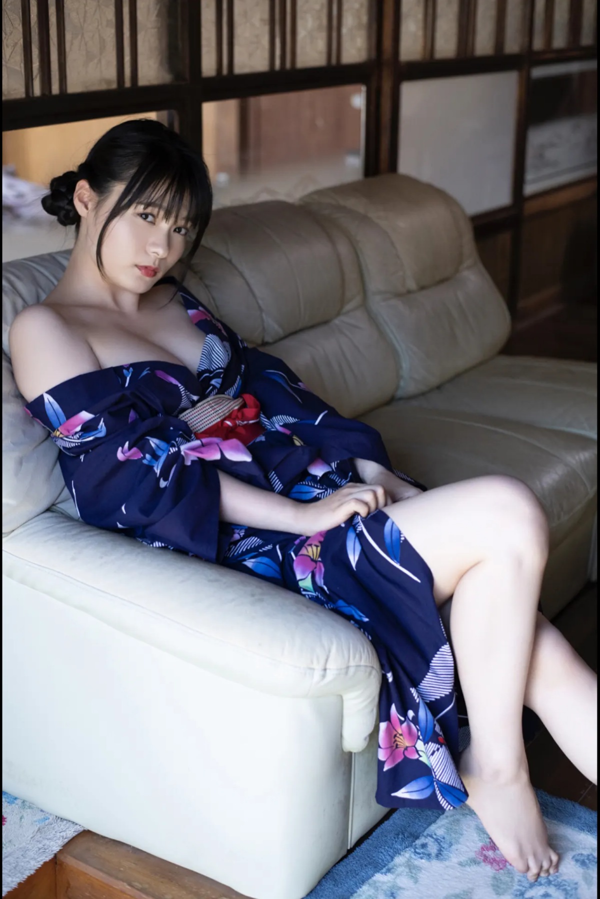 FRIDAYデジタル写真集 Mizuki Hoshina 星名美津紀 Take Off Your Yukata 0007 3922704275.jpg