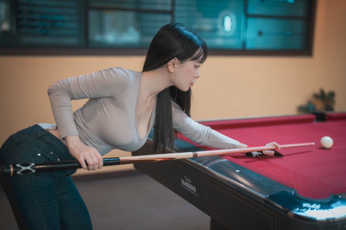 DJAWA ZziZzi Billiards Girl 0001 6641569986.jpg