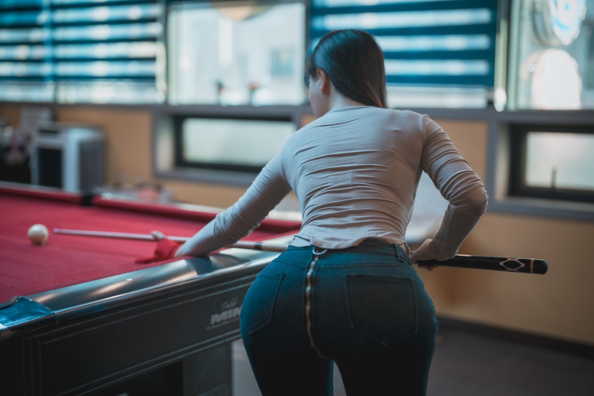 DJAWA ZziZzi Billiards Girl 0007 9739577254.jpg