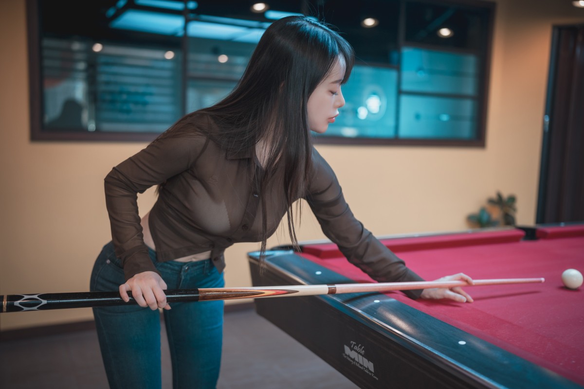 DJAWA ZziZzi Billiards Girl 0021 8949332426.jpg