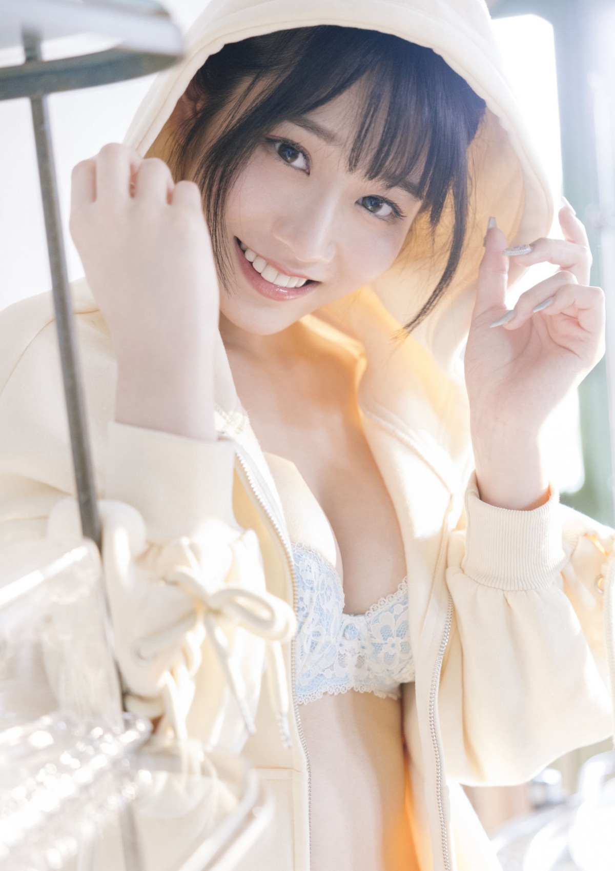 Photobook 2023 05 12 Saika Kawakita 河北彩花 So in Love 0025 9593616654.jpg